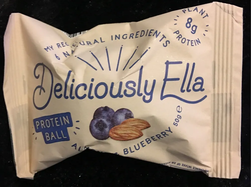Deliciously ella almond & blueberry