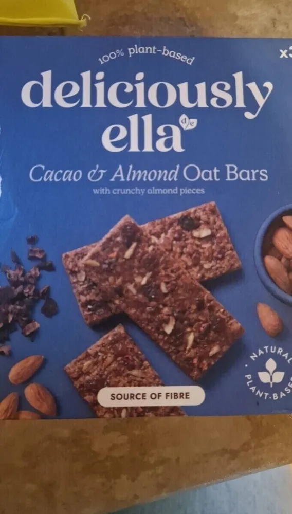 Cacao & Almond Oat Bars