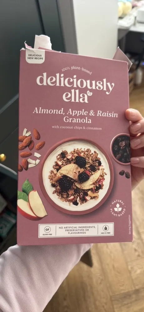 Almond, Apple & Raisin Granola