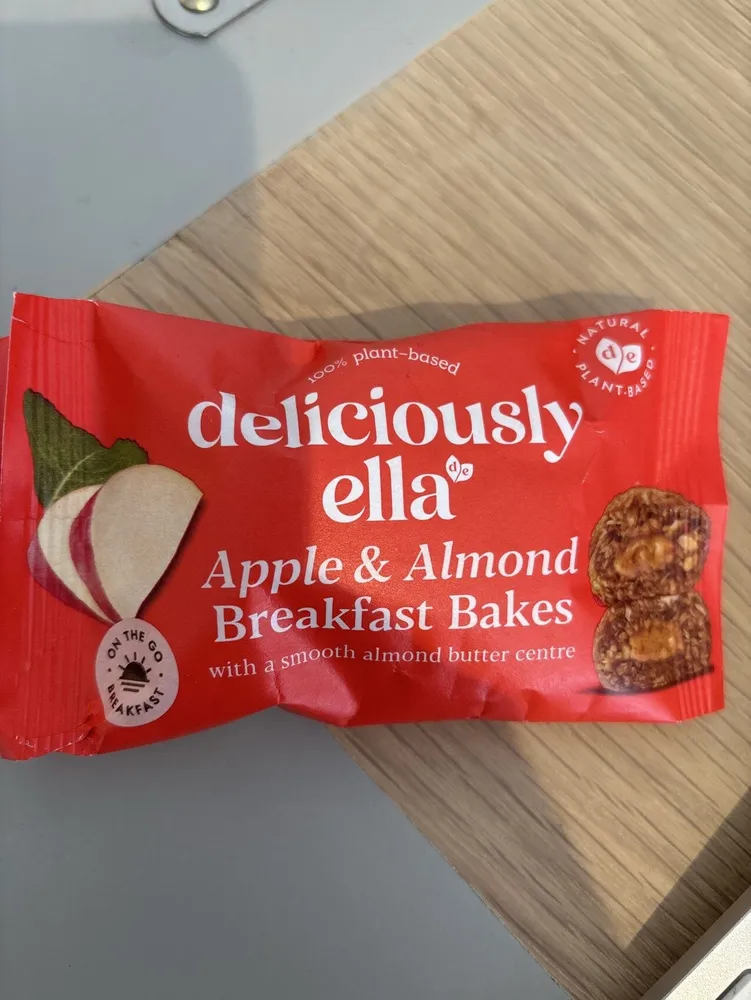 Apple And Almond Breakfast Bake