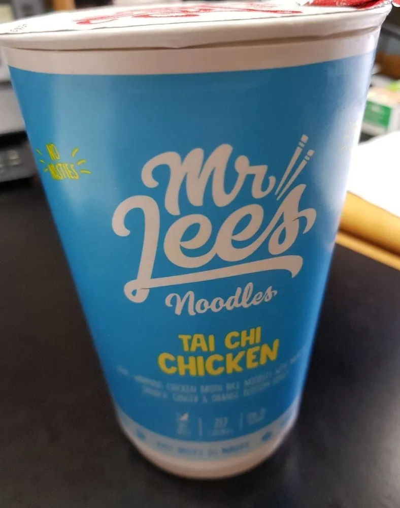 Mr Lees Noodles Chicken