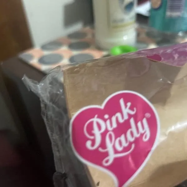 Crisps Pink Apples