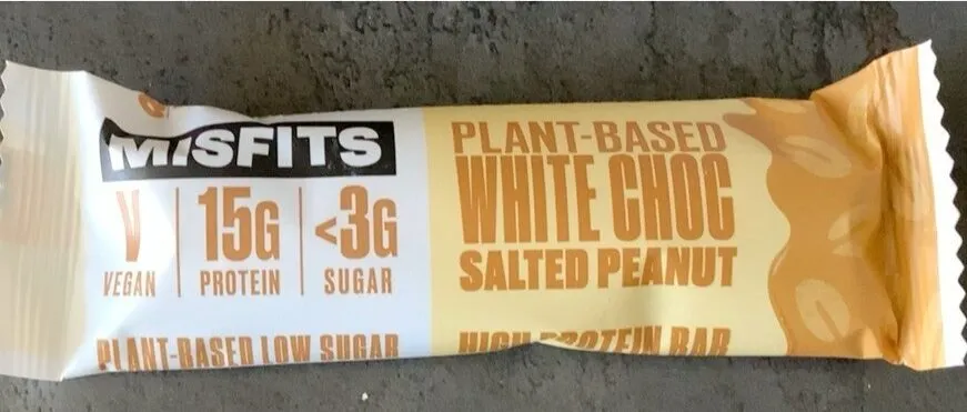 Misfits White choc salted peanut