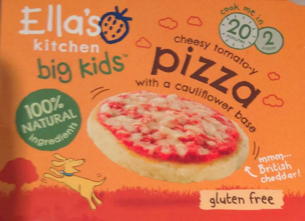 Cheesy tomato-y pizza with a cauliflower base