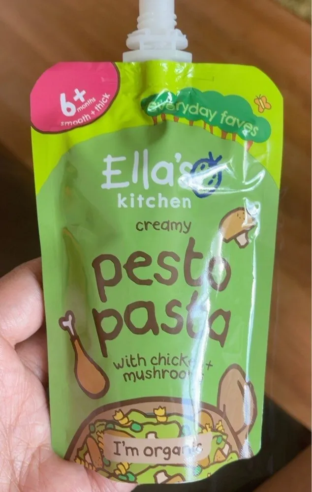 Creamy pesto pasta