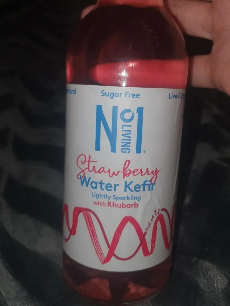 Strawberry water kefir