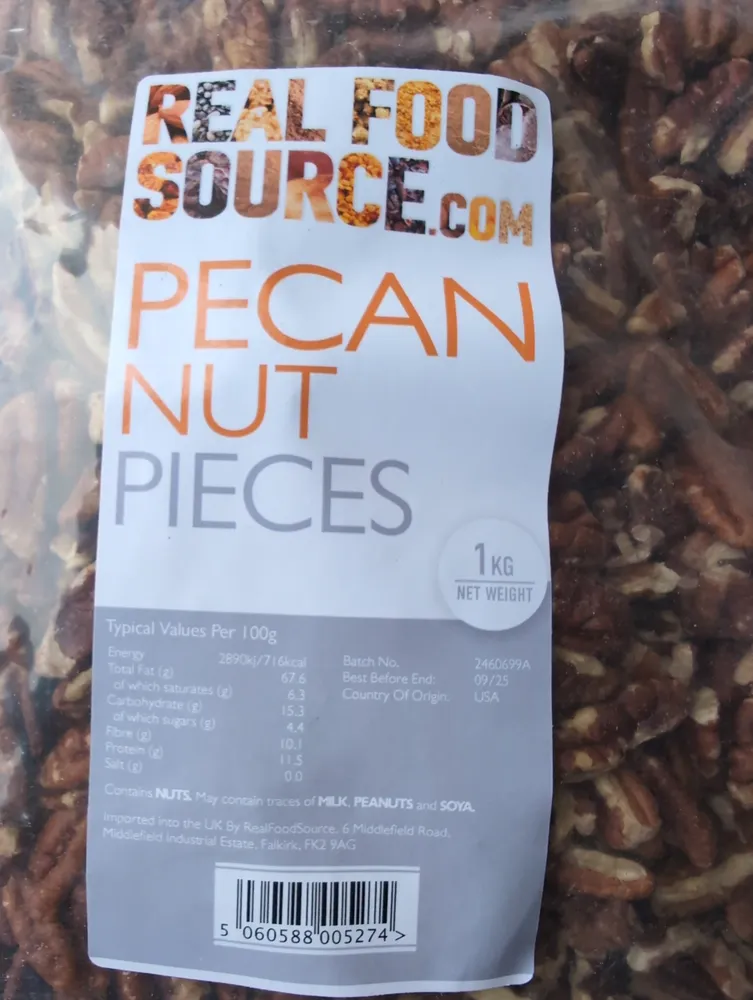 Pecan nut pieces