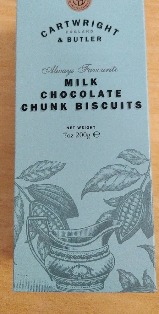 Milk chocolate chunk biscuits