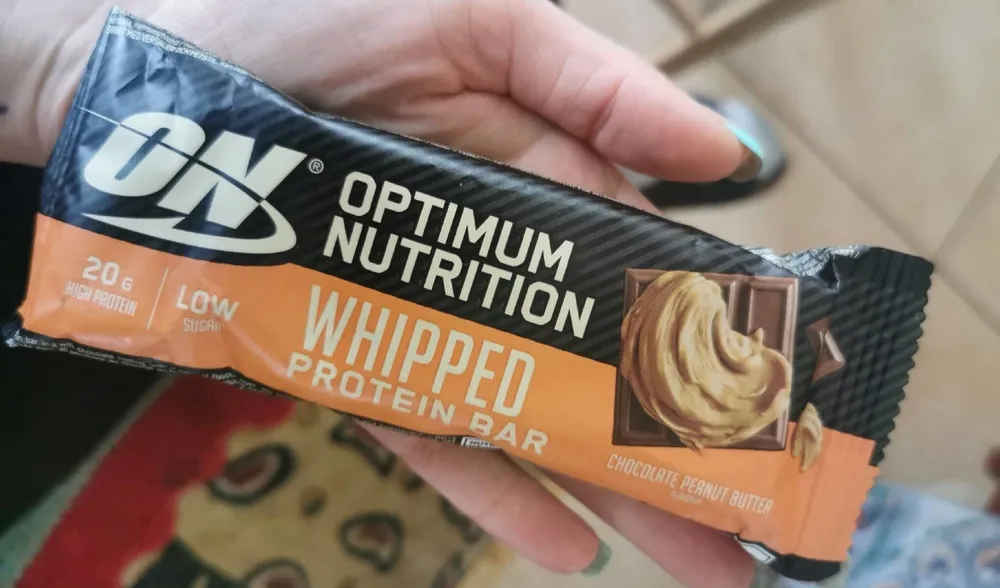 Whipped protein bar