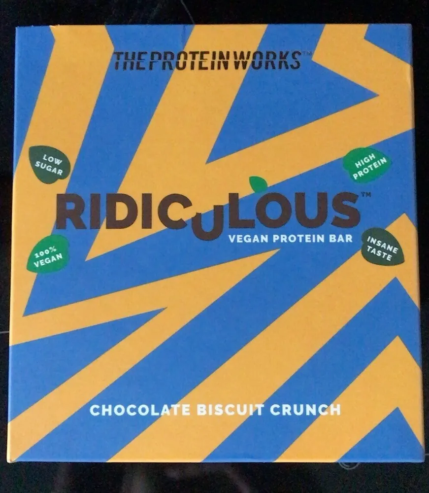 Vegan protein bar