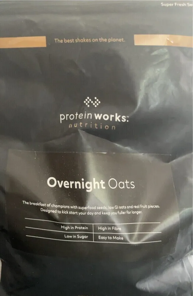 Overnight oats- summer berries