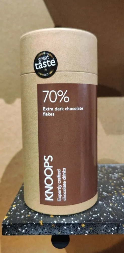 Extra dark chocolate flakes