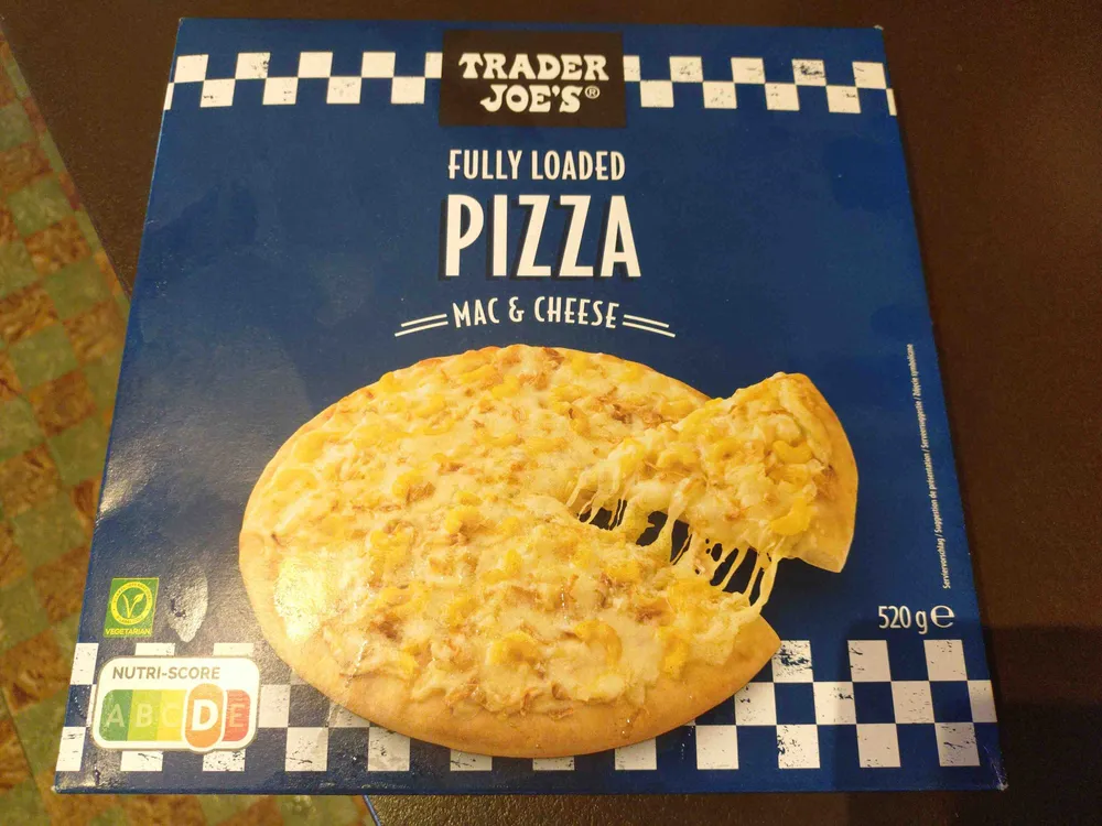 Fully loaded pizza, mac & cheese