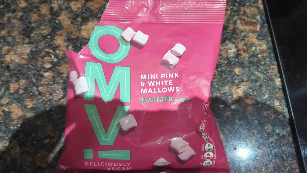 Mini pink and white mallows