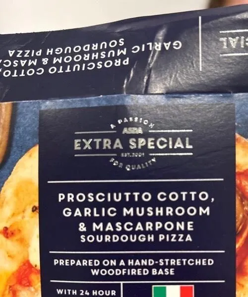 Garlic mushroom and mascarpone pizza