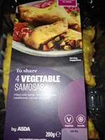 4 Vegetable Samosas