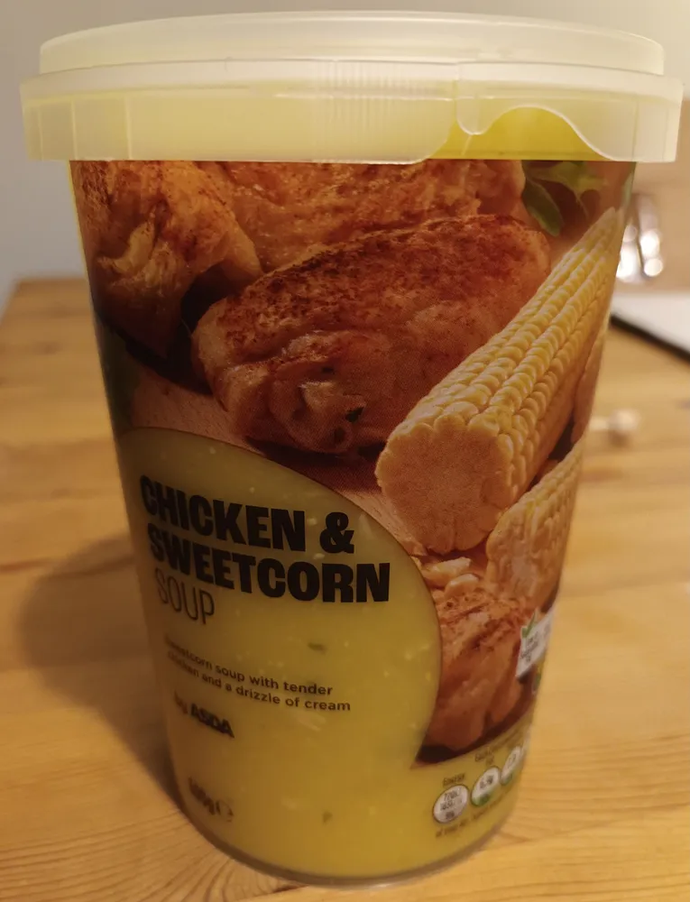 CHICKEN & SWEETCORN SOUP