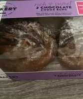 Chocolate choux buns
