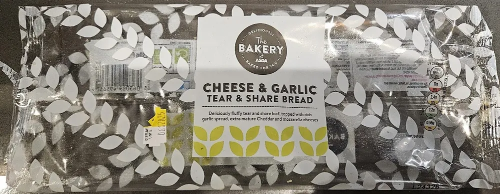 Cheese & Garlic Tear & Share Bread