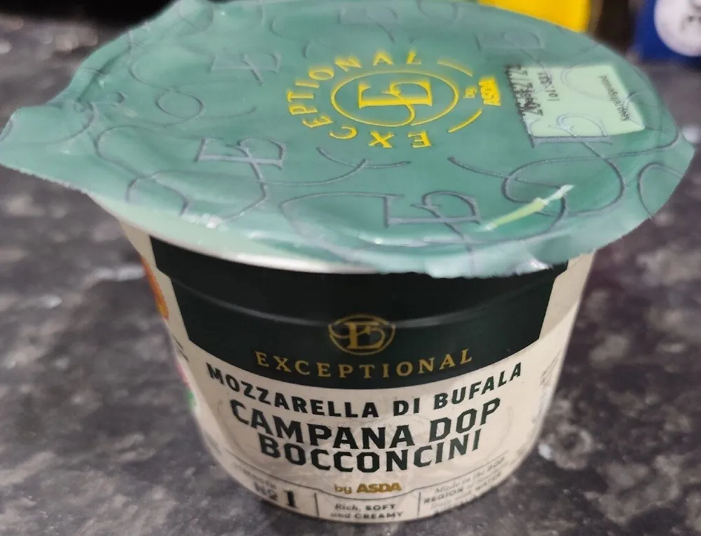 Mozarella di bufala campana dop bocconcini