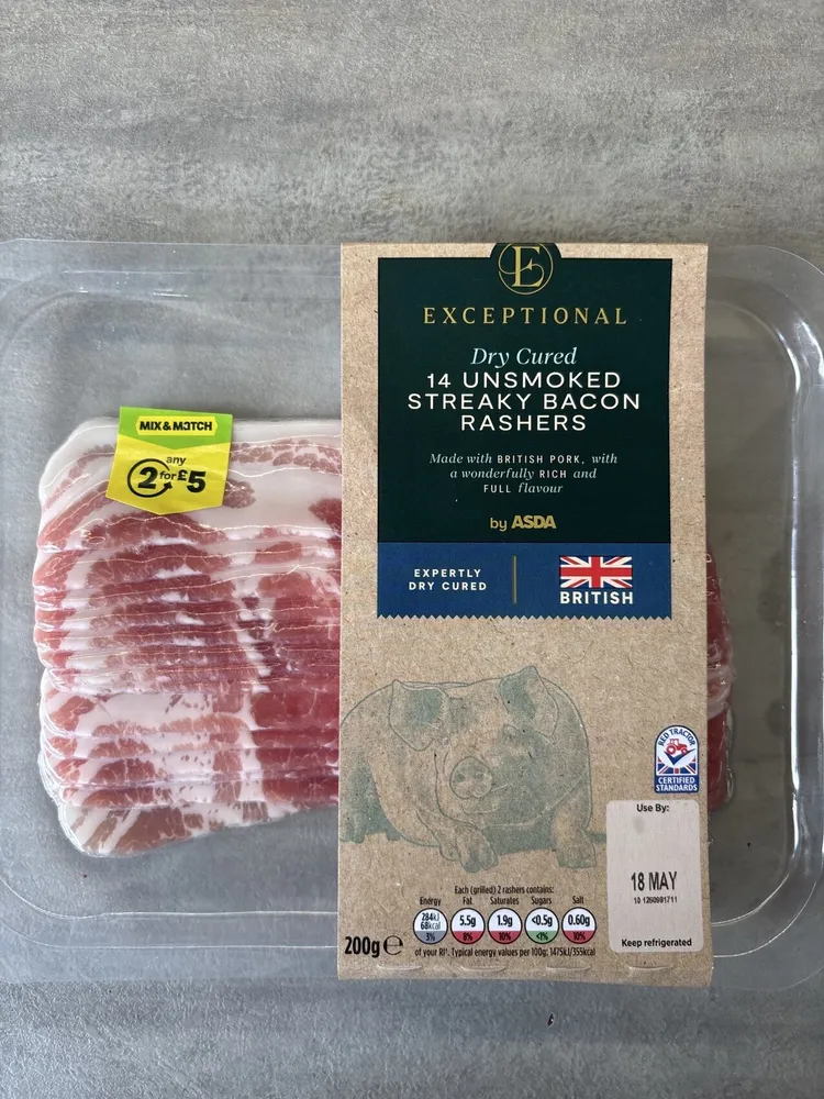 dry unsmoked streaky bacon rashers