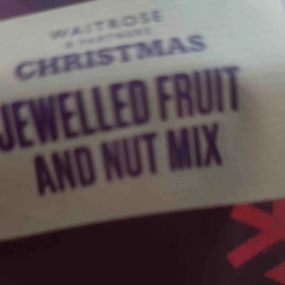 Jewelled fruit and nut mix