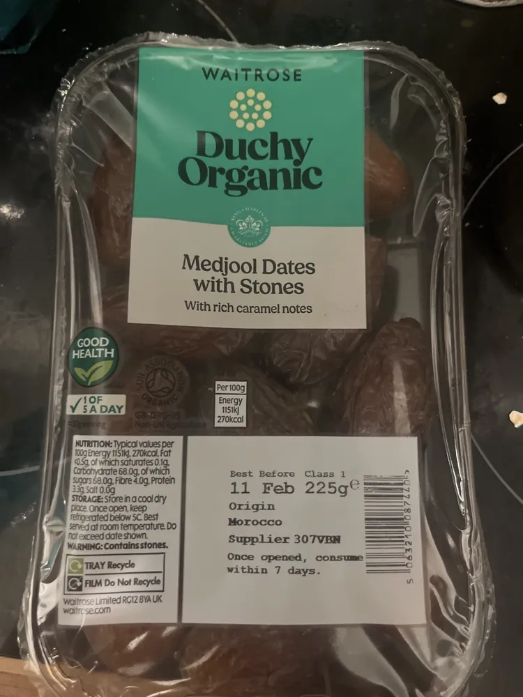 Medjool Dates with Stones