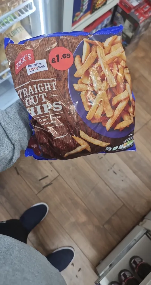 Straight cut chips