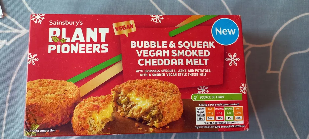 Bubble & squeak vegan smoked cheddar melt