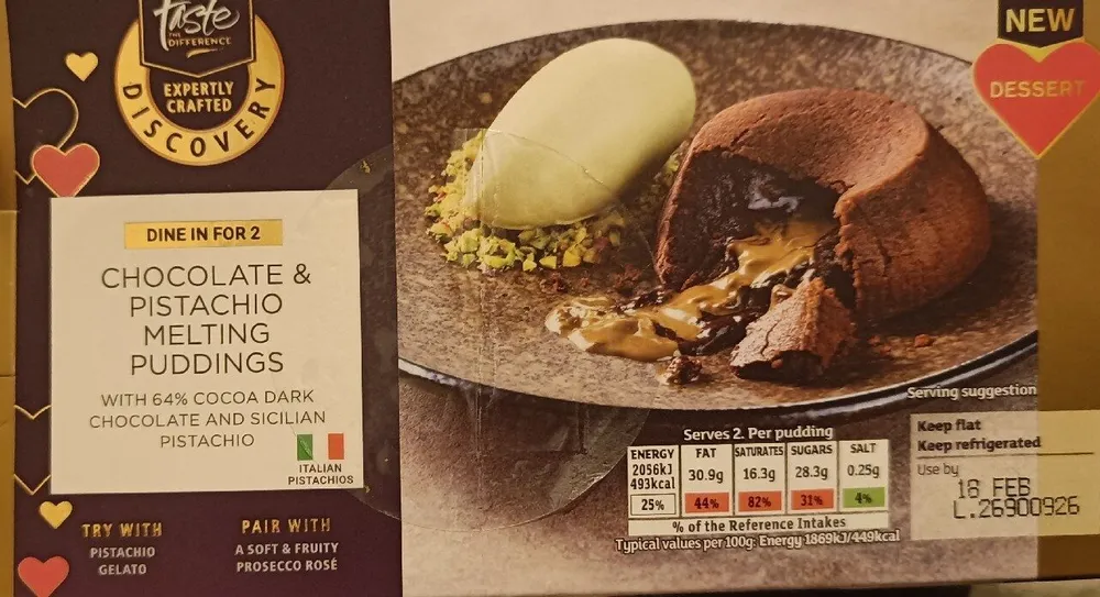 Chocolate & Pistachio Melting Puddings