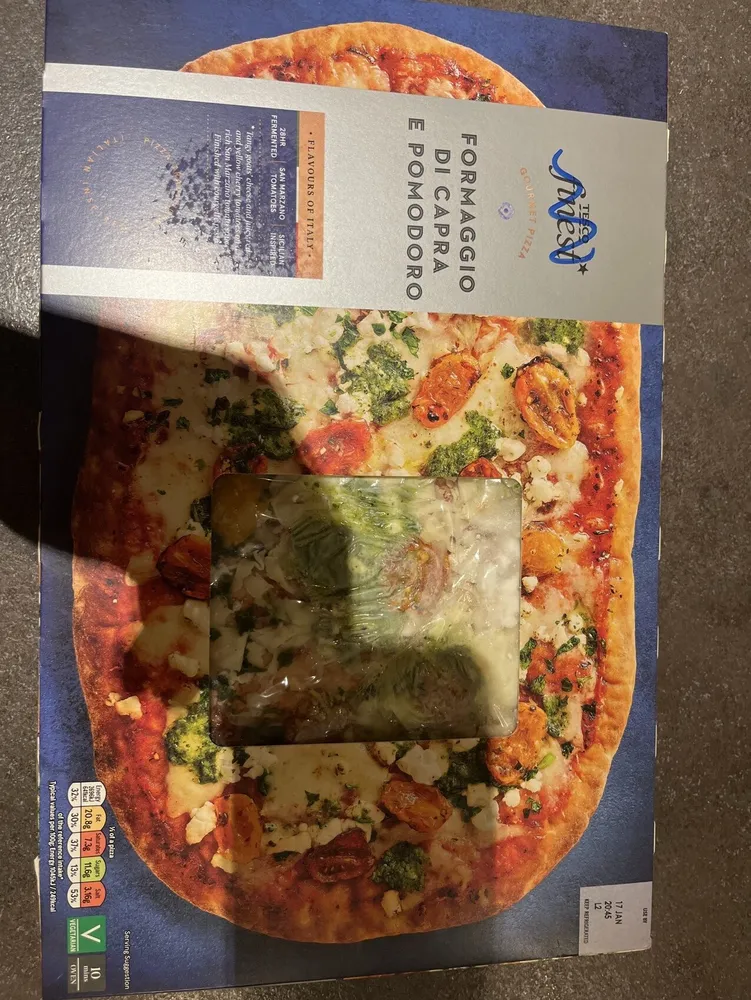 Formaggio Di Capra E Pomodoro
