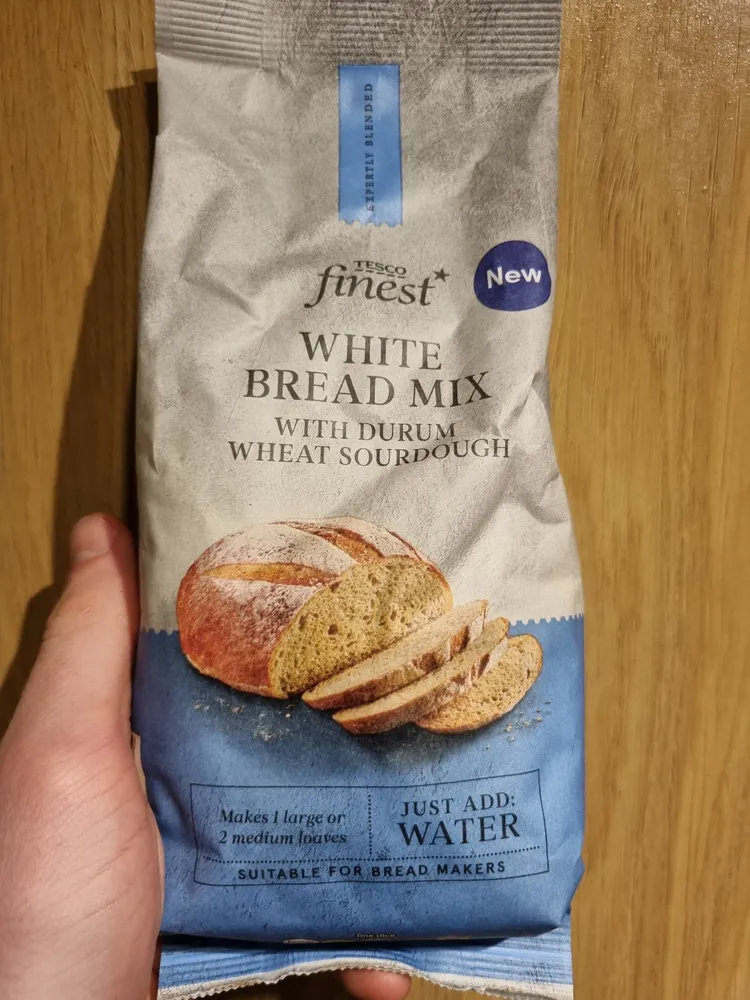 White bread mix with durum wheat sourdough