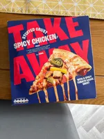 Stuffed Crust Spicy Chicken Pizza