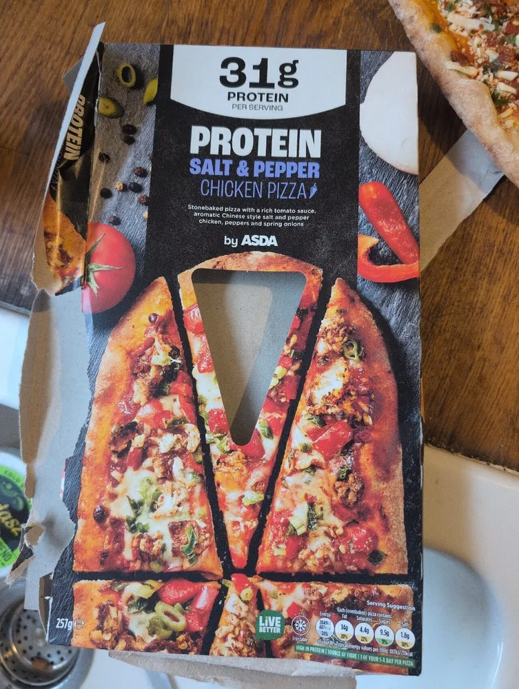 Protein Salt & Pepper Chicken Pizza