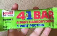 Cereal, fruit and nut bar