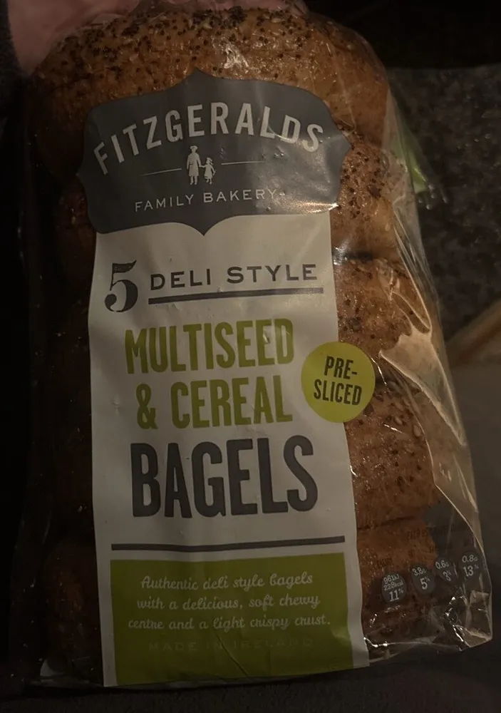 Multiseed and cereal bagels