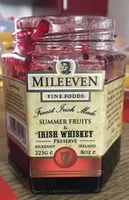 Confiture de fruits d'été et irish whiskey