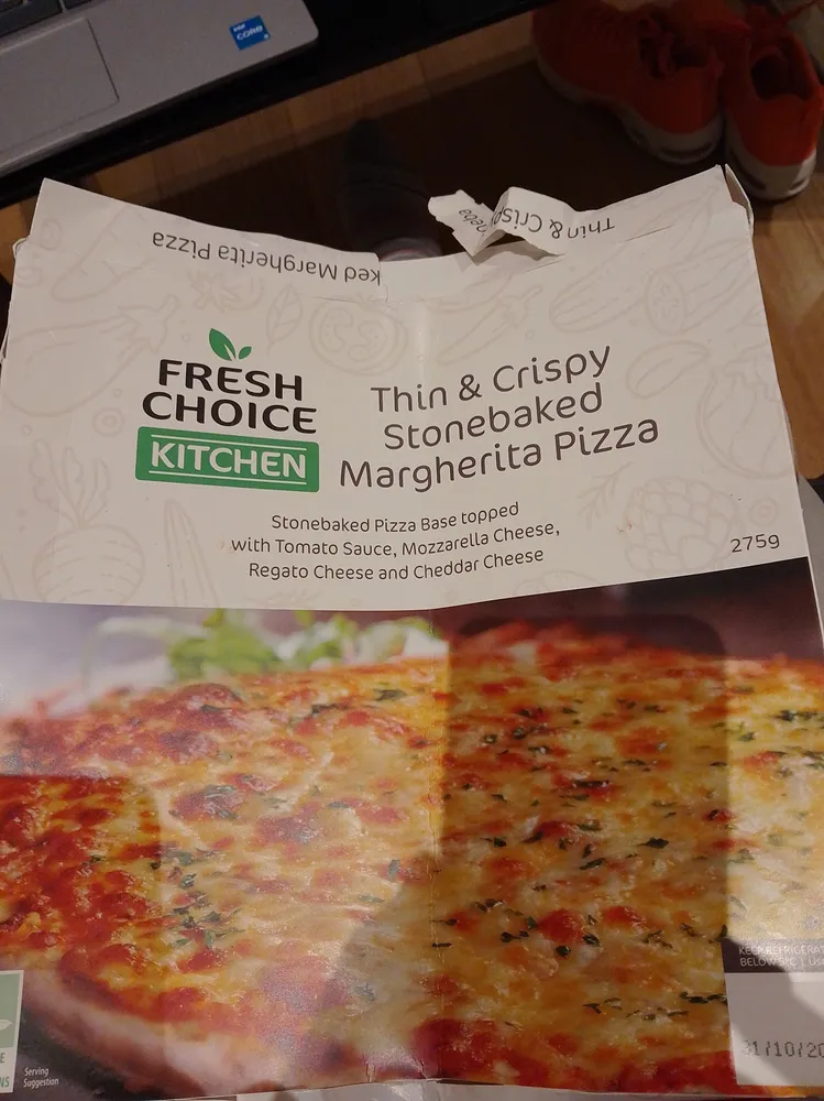 Thin & Crispy Stonebaked Margherita Pizza