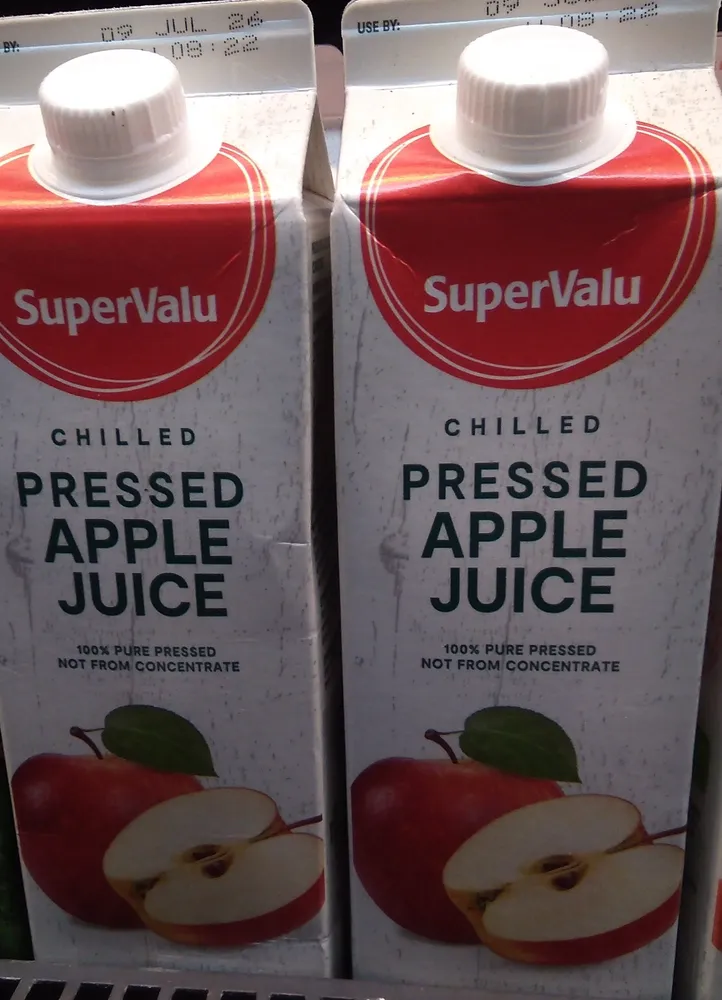 Supervalu Pressed Apple Juice Chilled (1 Litre)