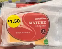 SuperValu Mature red cheddar