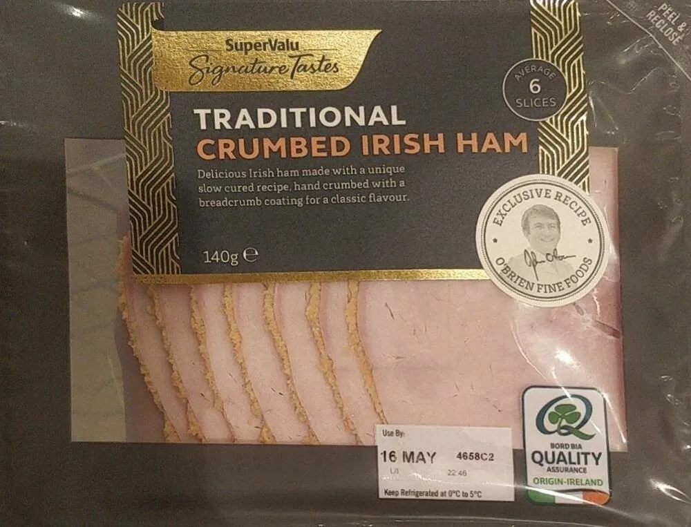 Traditional crumbed ham