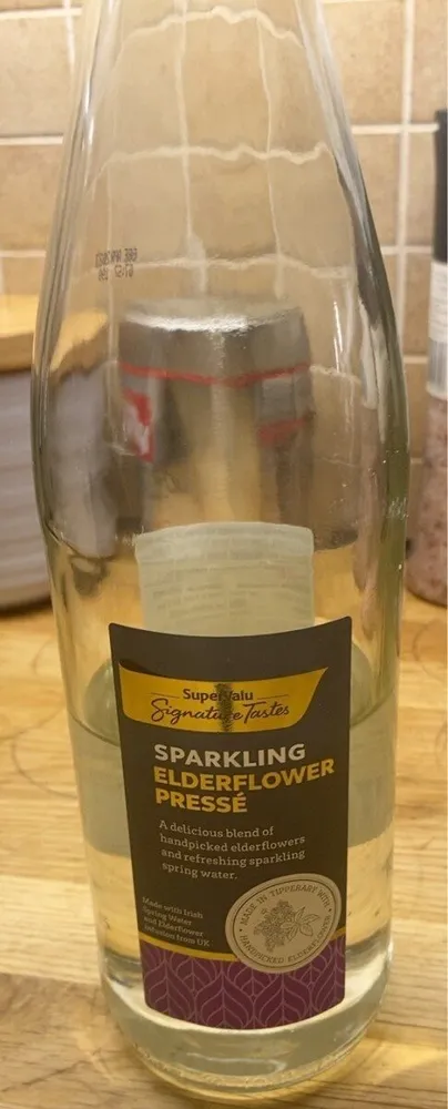 Sprakling elderflower pressé