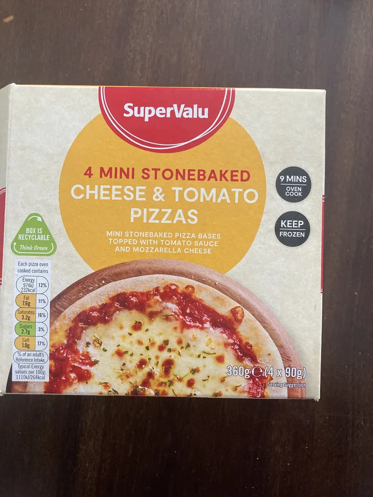 Cheese & tomato pizzas