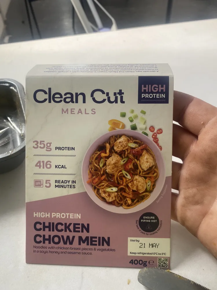 Chicken Chow Mein with noodles