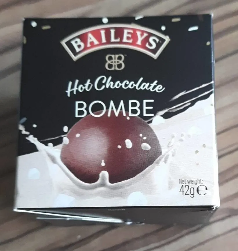 Baileys hot chocolate bombe