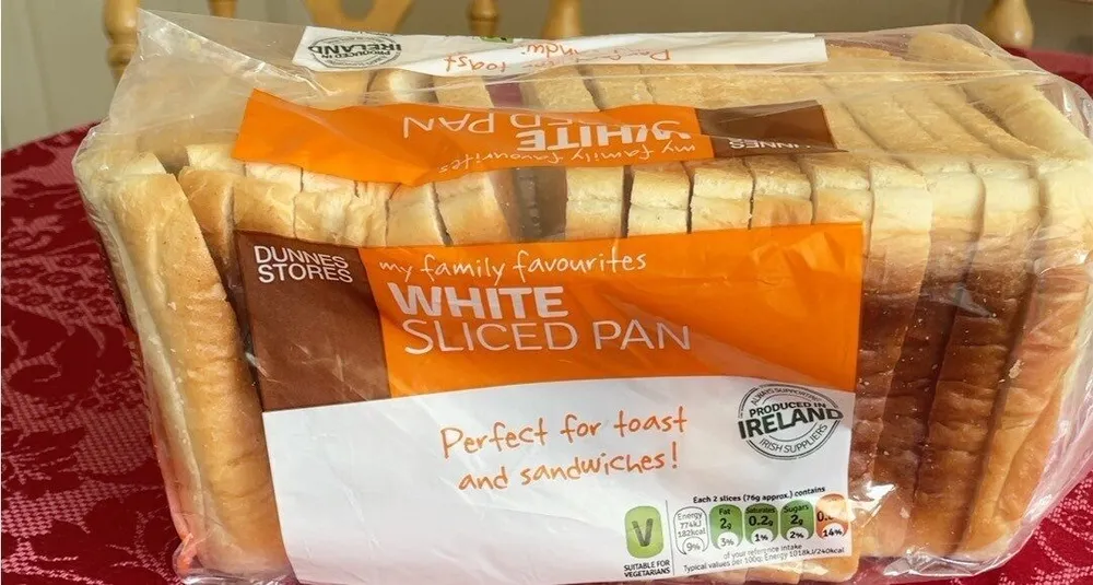 White sliced pan