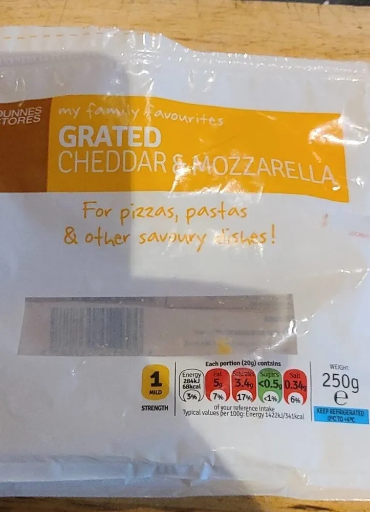 GRATED CHEDDAR & MOZZARELLA