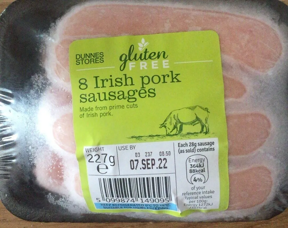 PORK 8 SAUSAGES DUNNES STORES gluten IRISH PORK SA