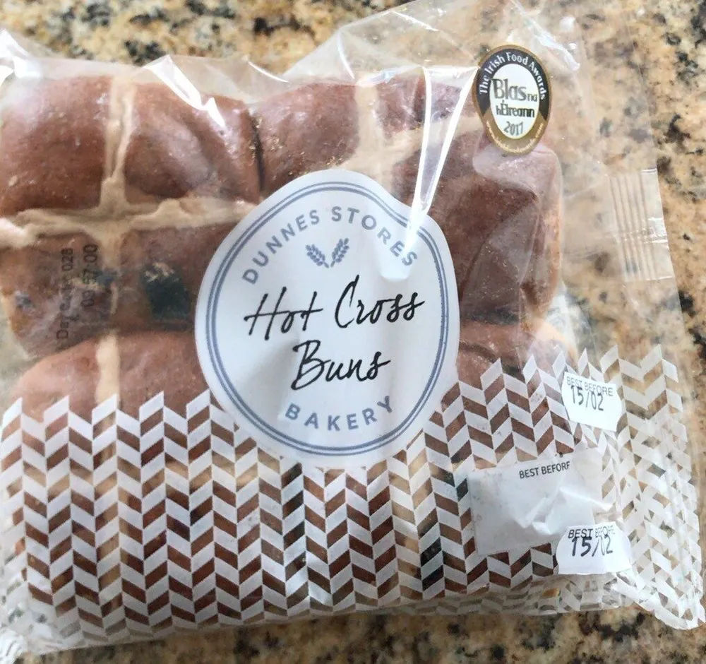 Hot cross buns