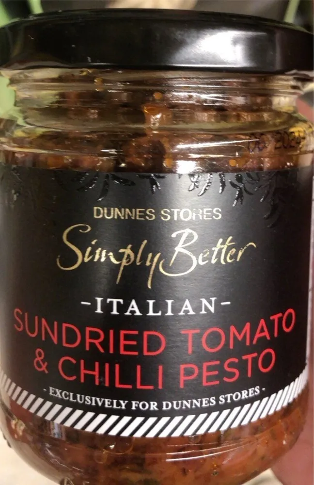 Sundried tomato & chilli pesto